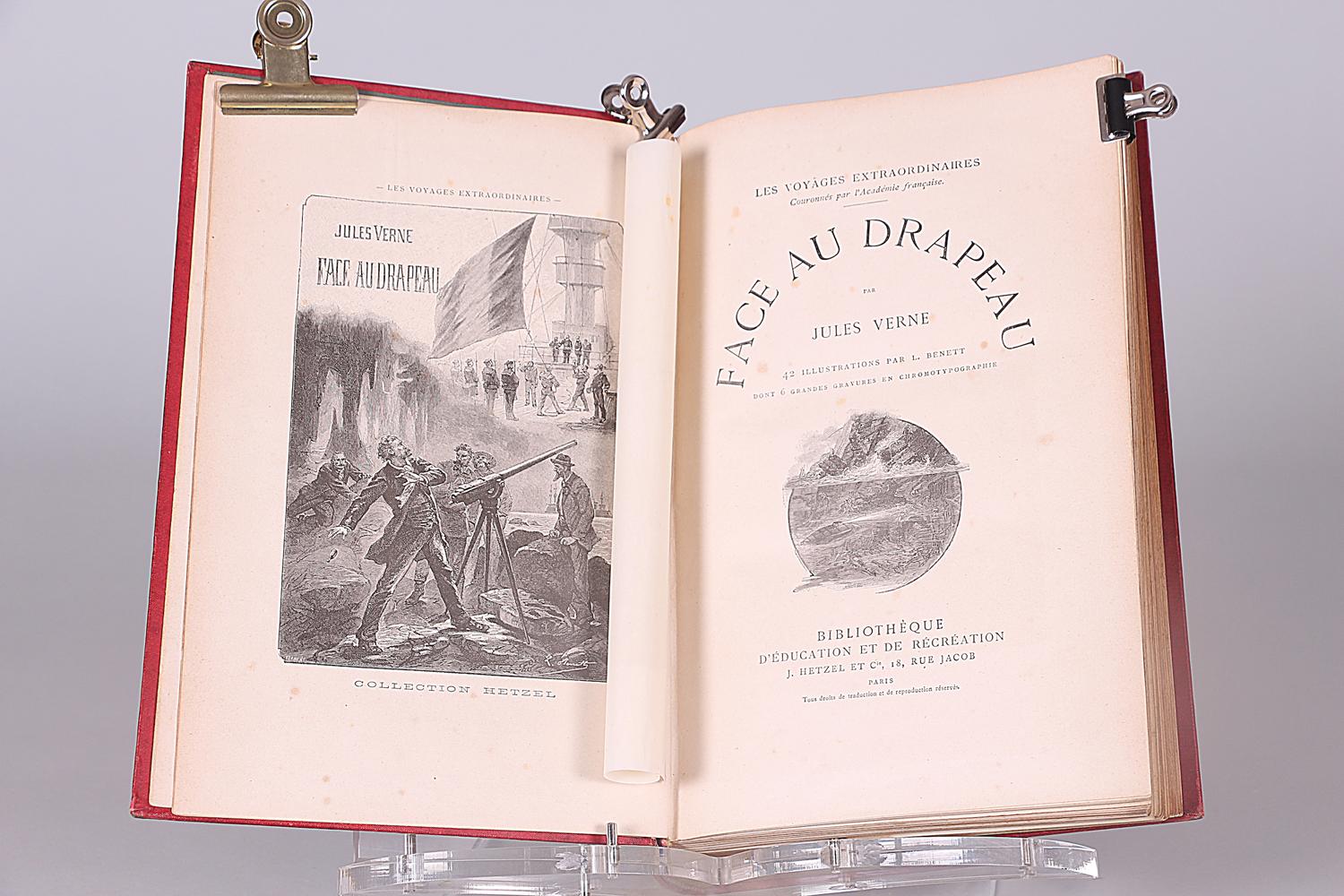 Face au drapeau – Clovis Dardentor.